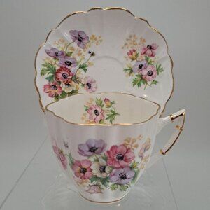 Victoria C&E Bone China Teacup & Saucer Set Floral Gold Trim England Vintage